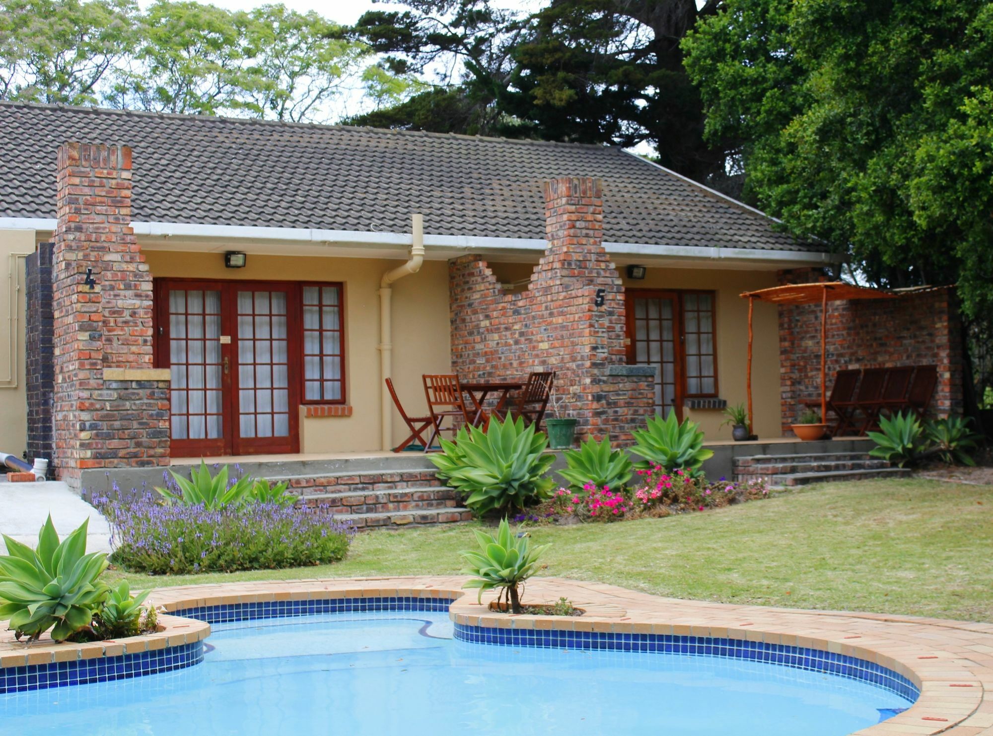 African Aquila Guest Lodge Glendinningvale Eksteriør bilde