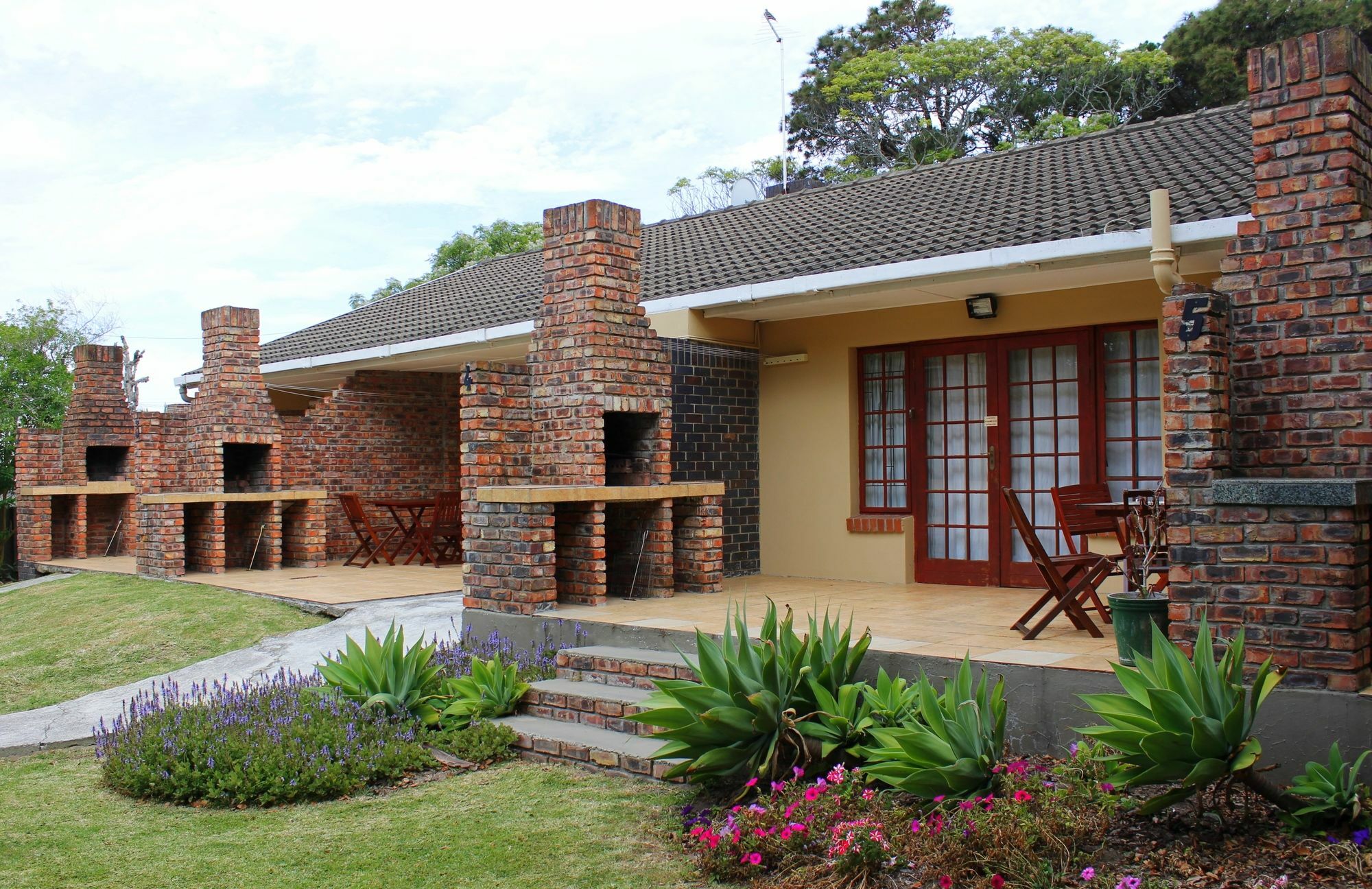 African Aquila Guest Lodge Glendinningvale Eksteriør bilde